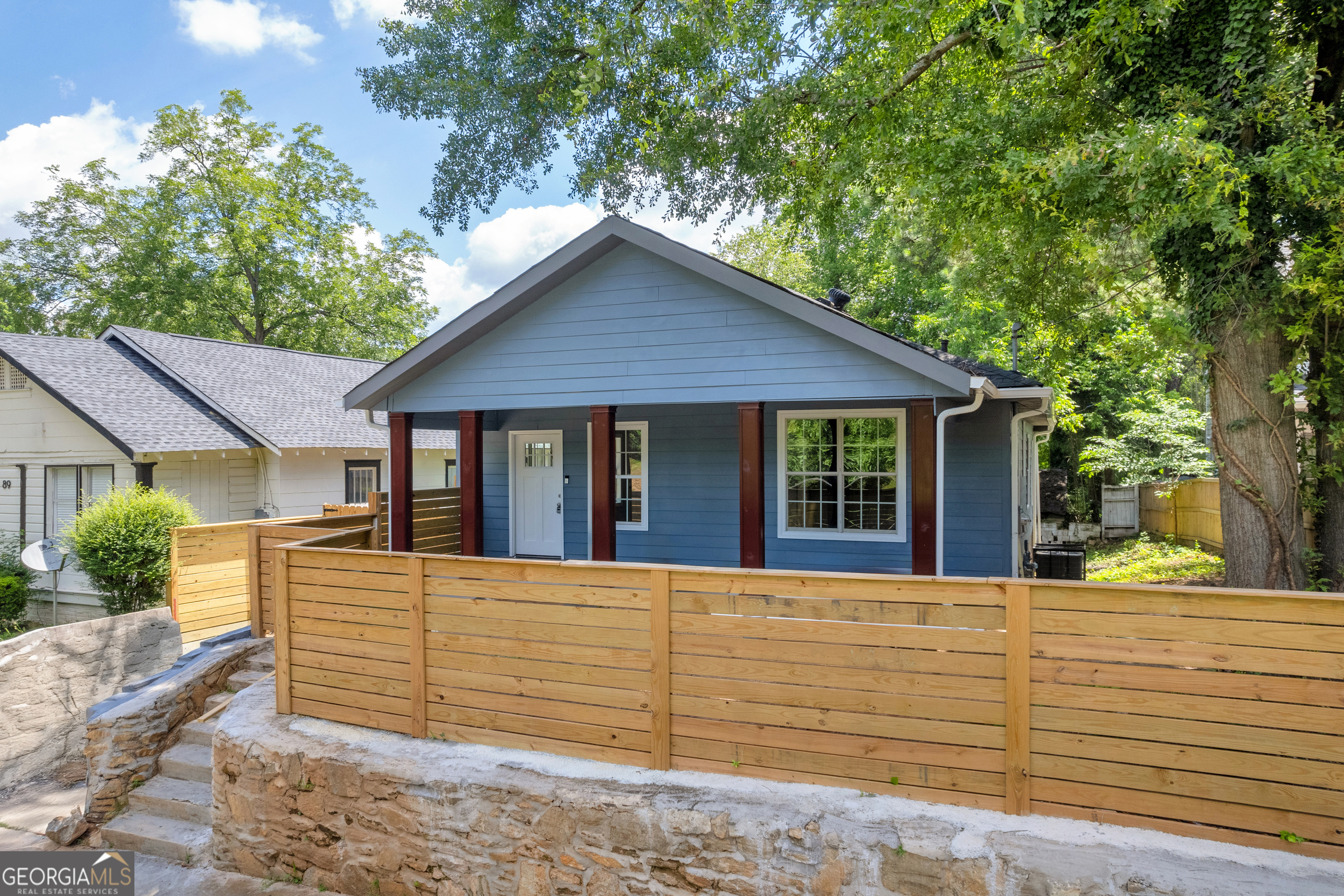 85 Ollie ST NW