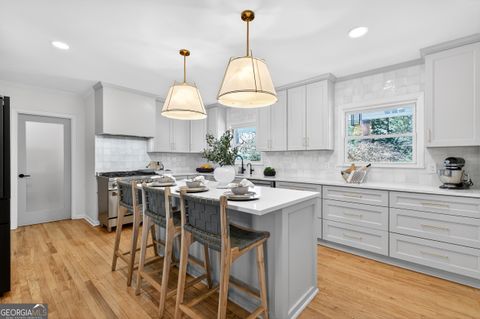 Photo of 3811 N Stratford Road NE, Atlanta, GA 30342 (MLS # 10708799)