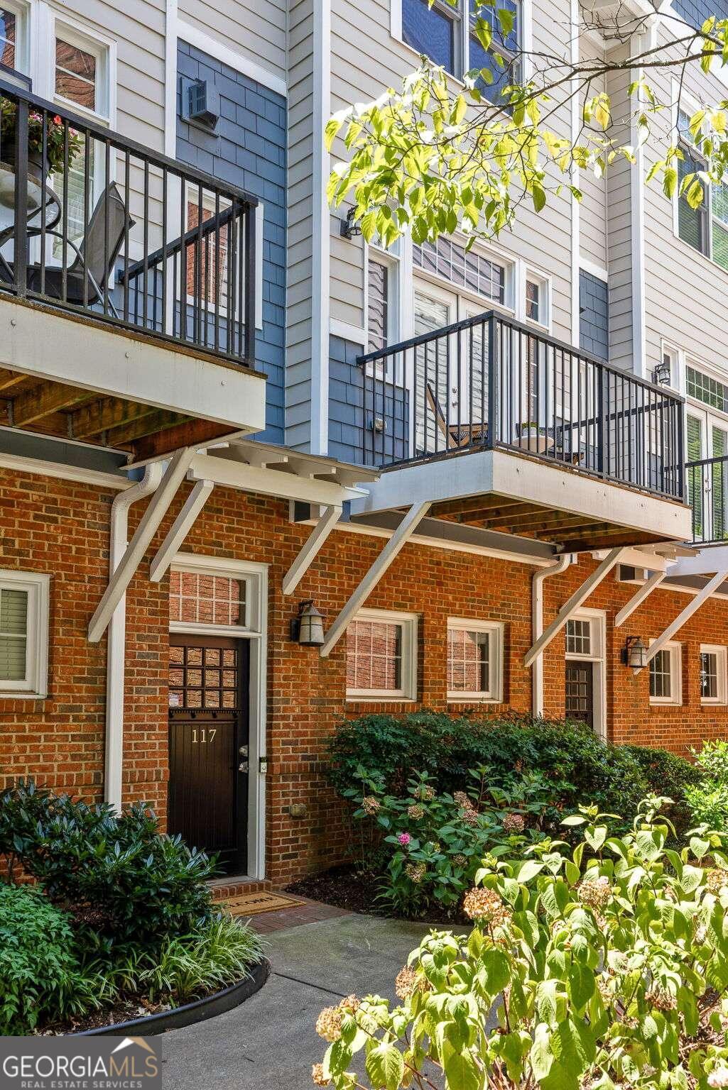 Townhomes at Candler Park - Residential