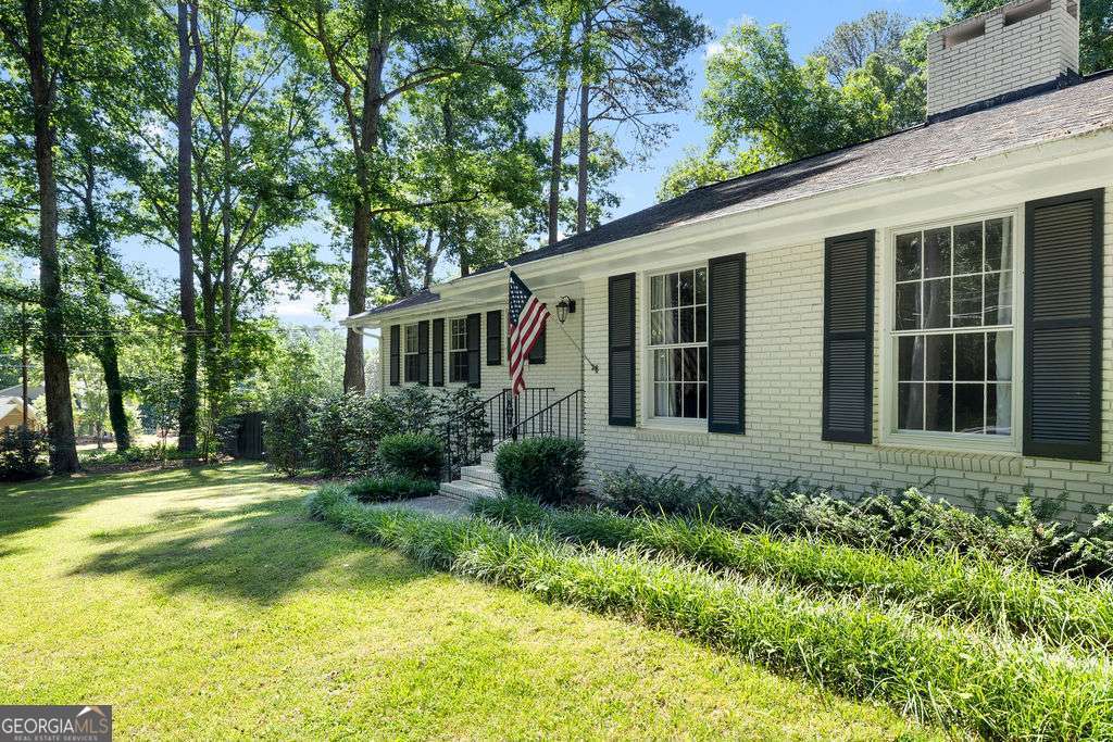 15 Pine Valley RD SW