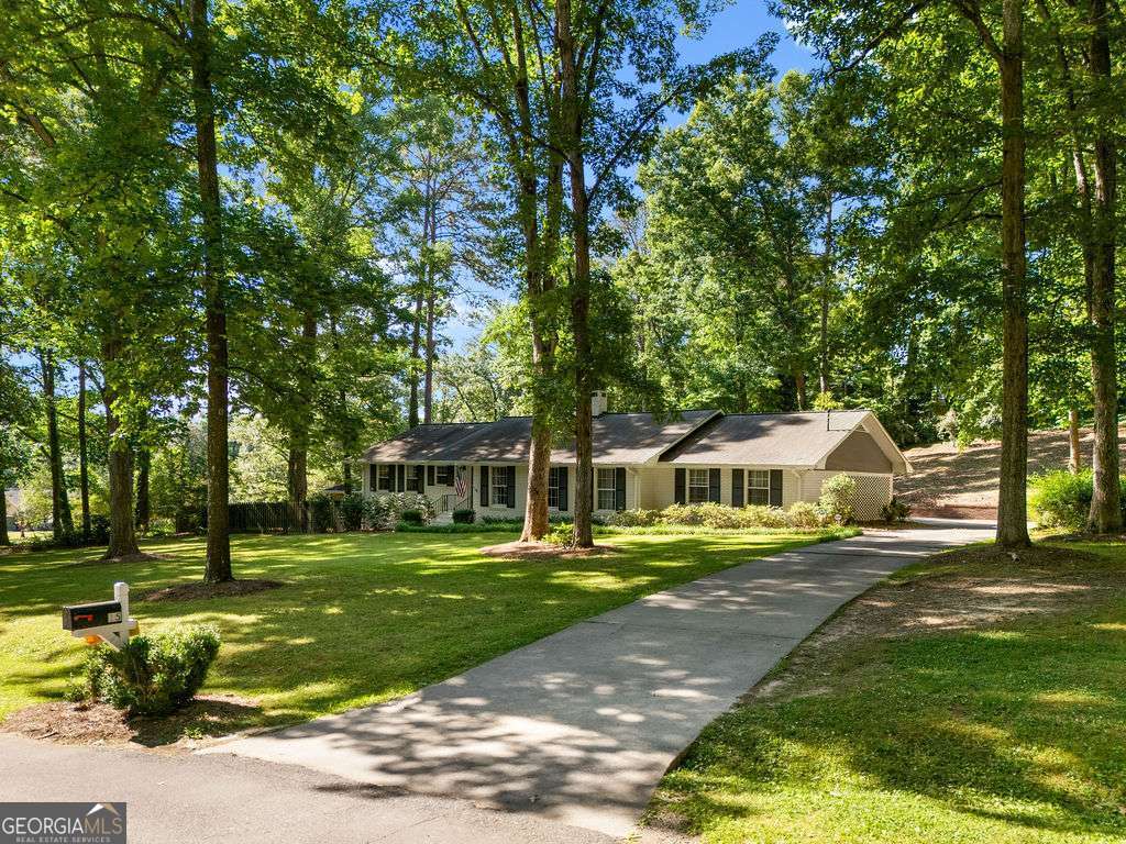 15 Pine Valley RD SW