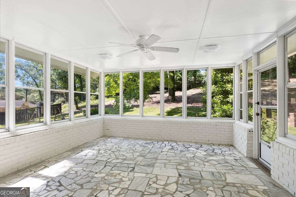 15 Pine Valley RD SW