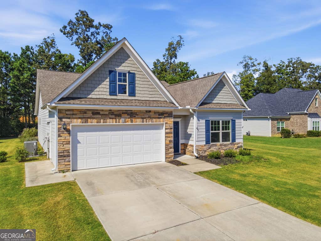 Photo of 11 Rambling Oaks Drive NE, Rome, GA 30165 (MLS # 10832231)