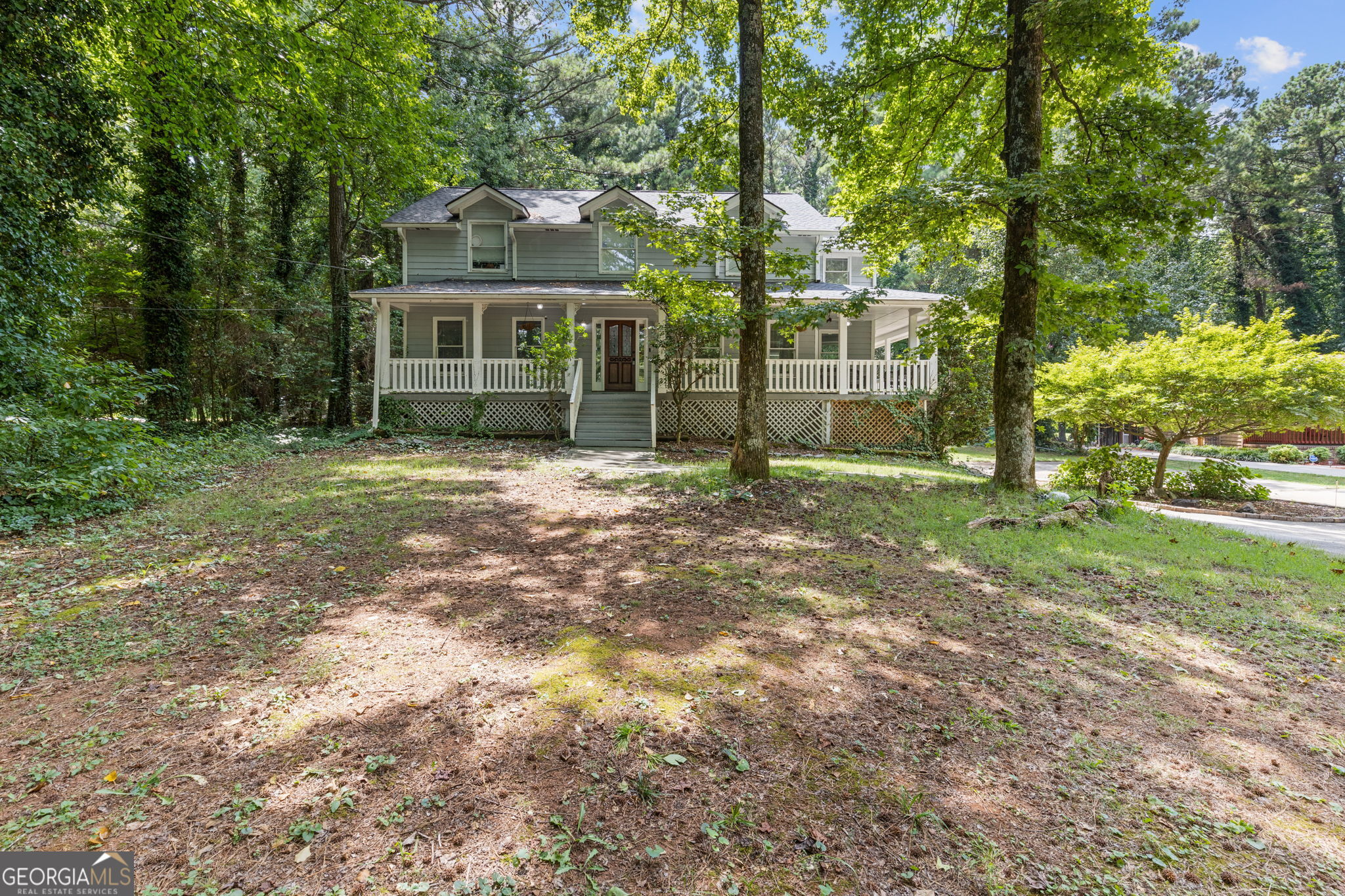 742 Mountain View DR