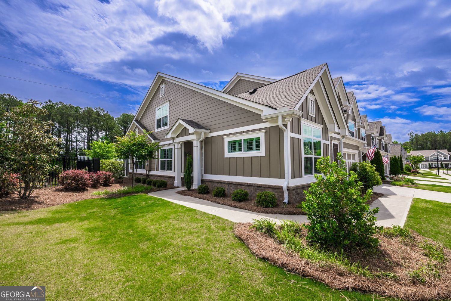 1404 Lexington Green PINES 1404