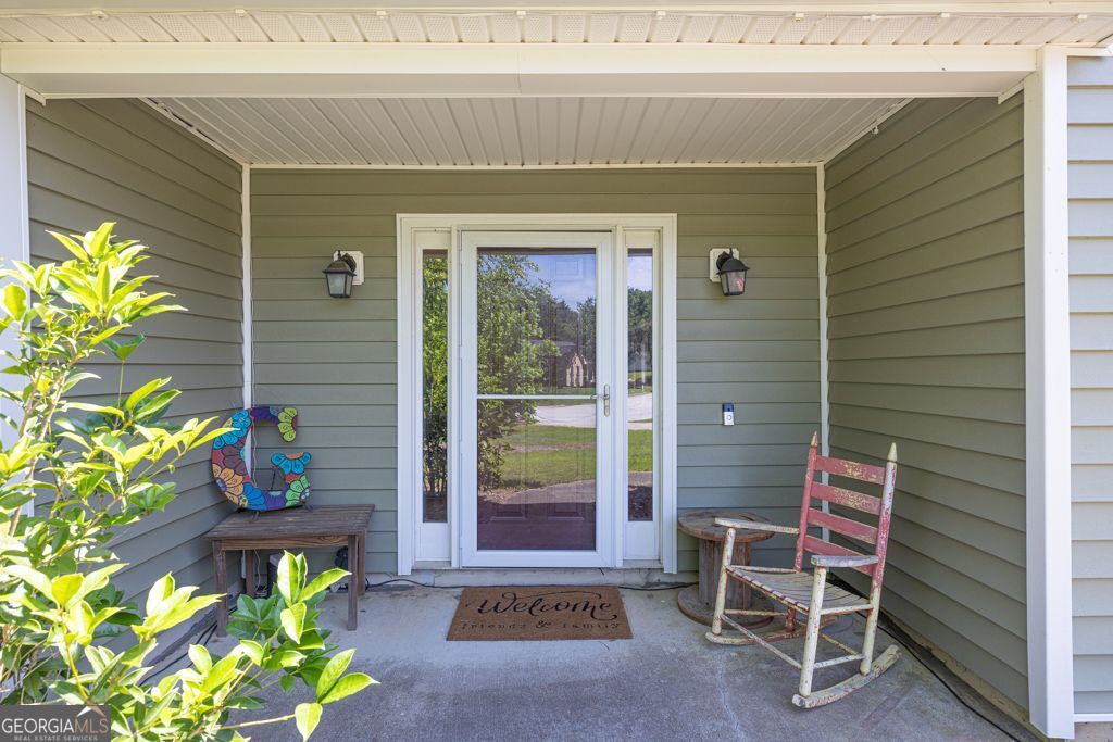 1490 TWIN MANOR