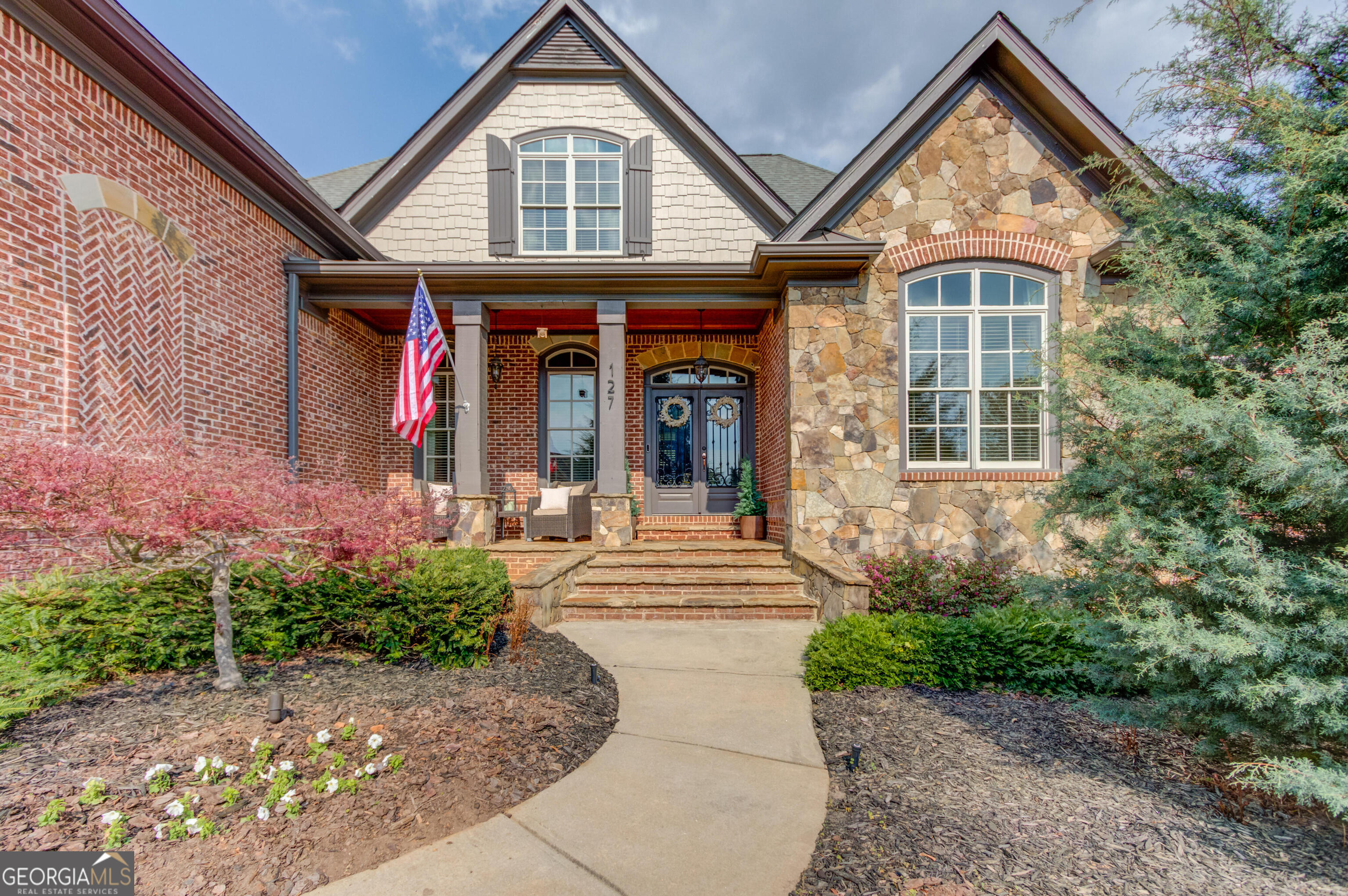 127 Slate DR