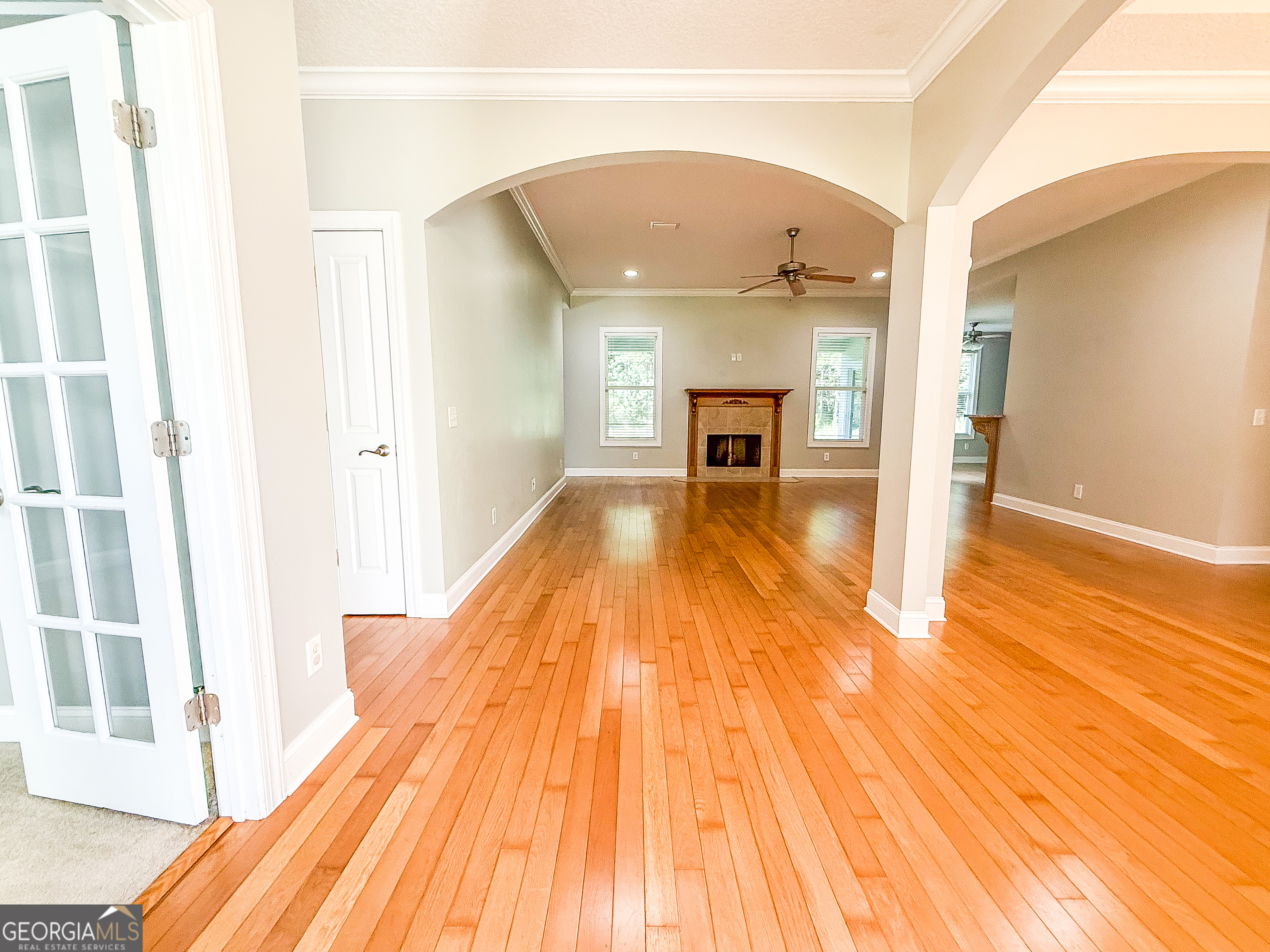 152 Huron LOOP