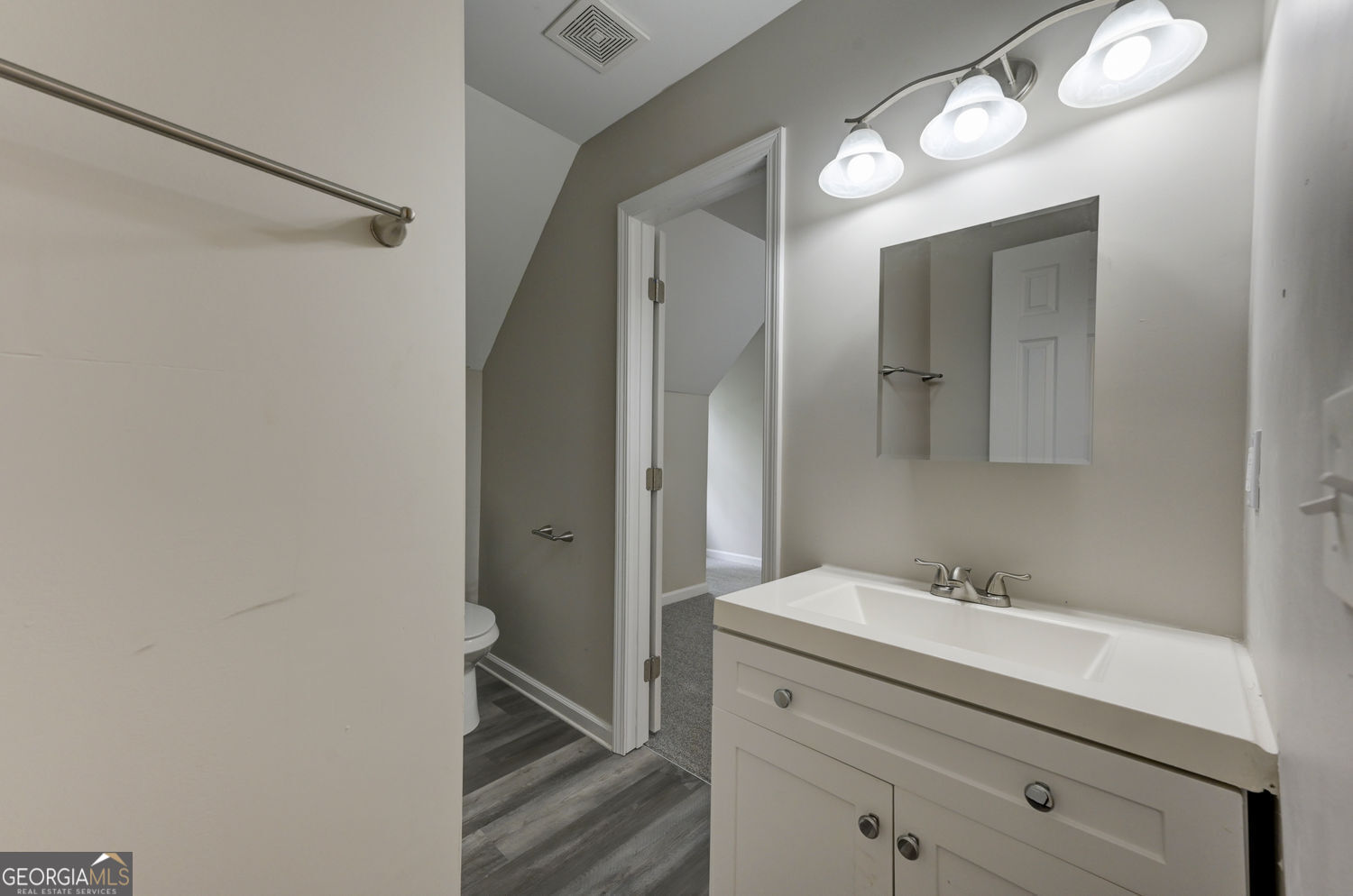 Locust Grove, Georgia 30248, United States, 5 Bedrooms Bedrooms, ,3 BathroomsBathrooms,Residential,Active,221708