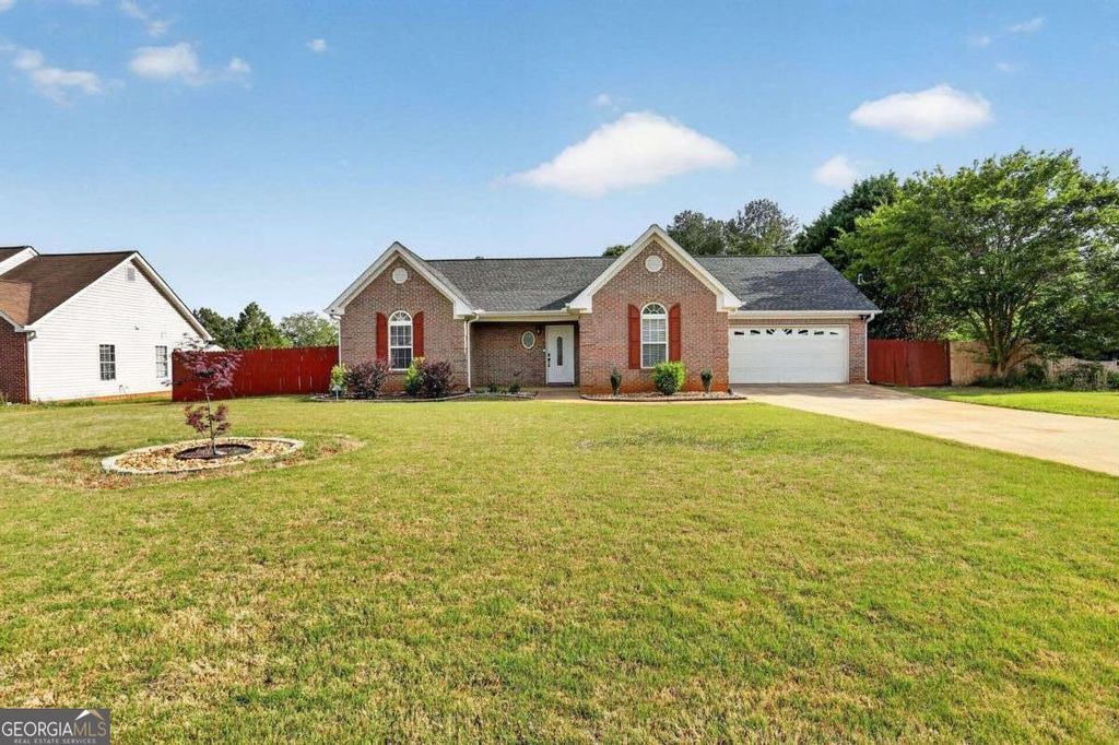 Photo of 90 Fields Creek Way, Covington, GA 30016 (MLS # 10739955)