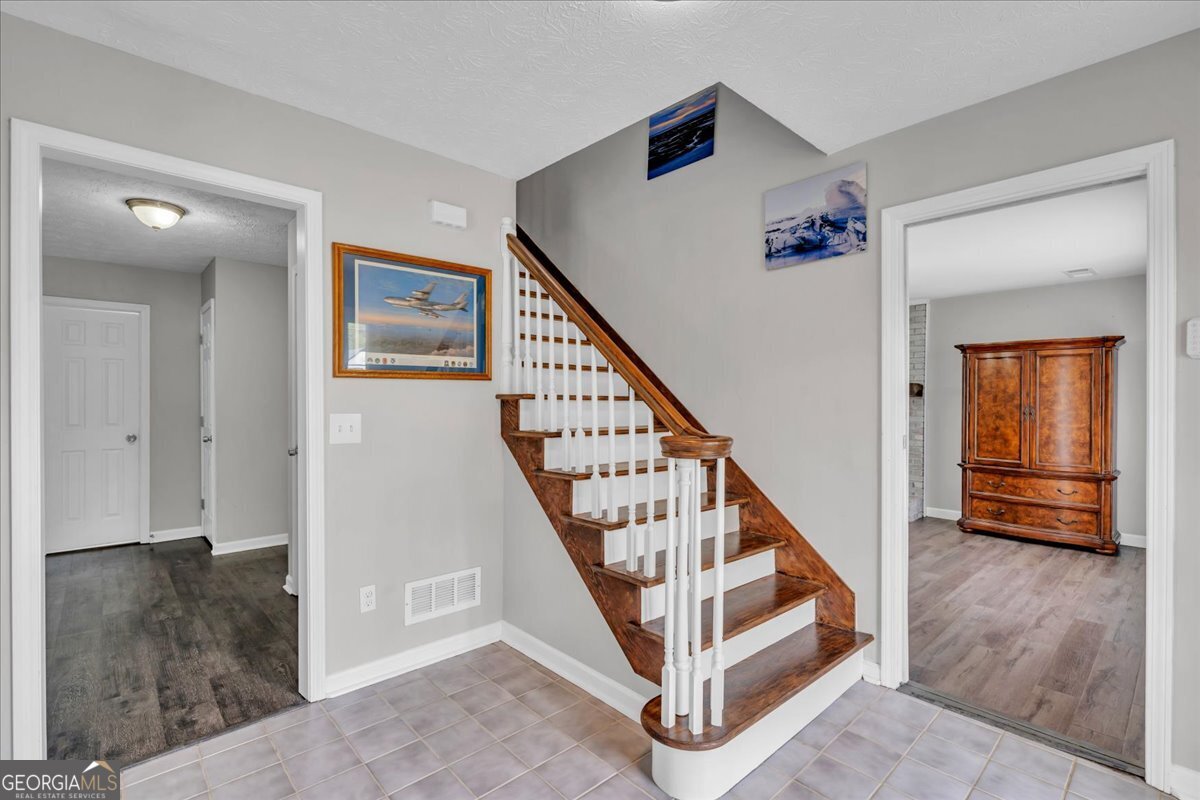 3410 Pilot RD