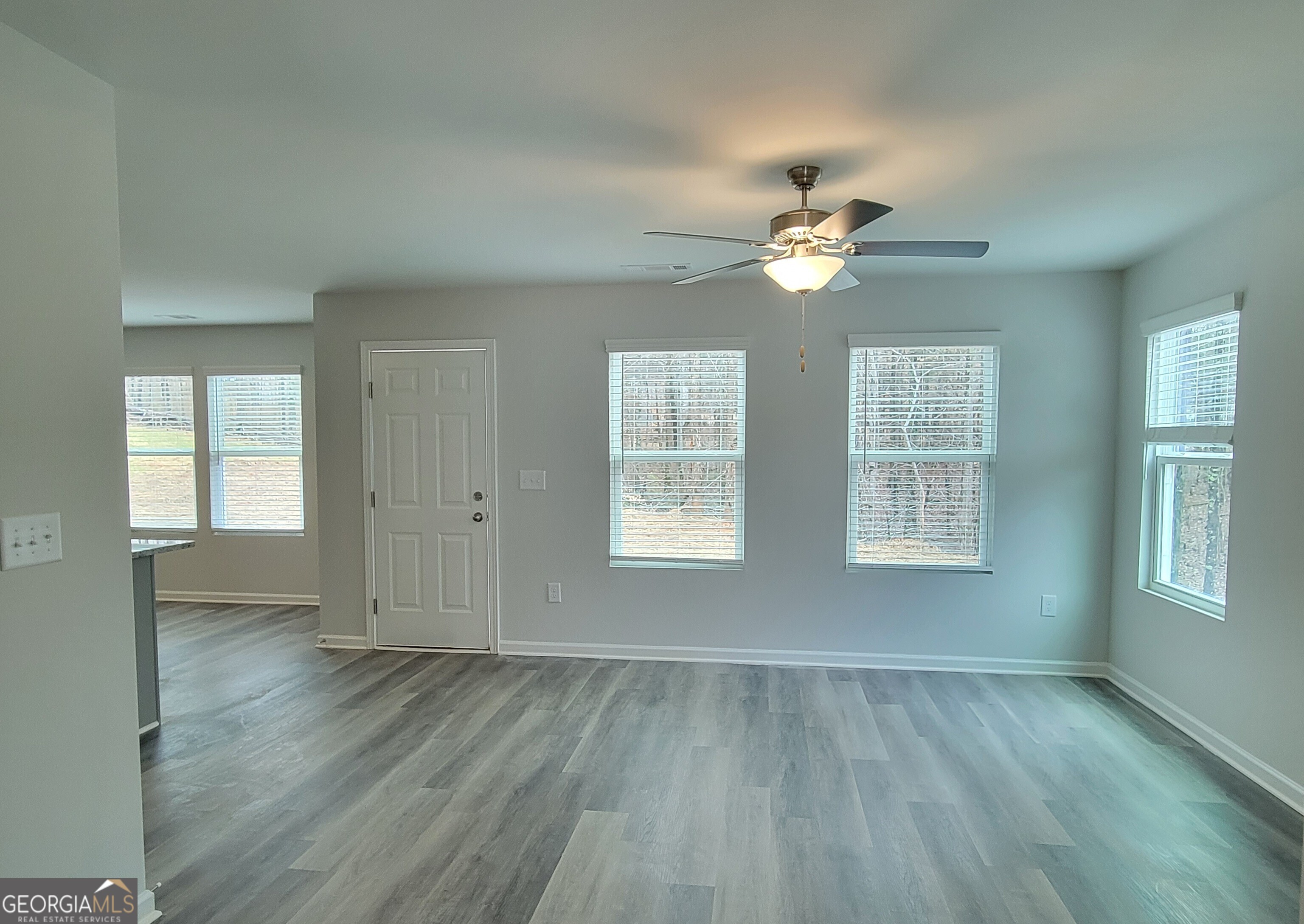 614 West Vincent DR 7
