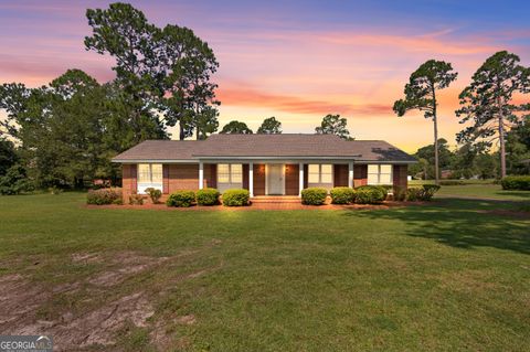 821 Harvey ST Millen GA 30442