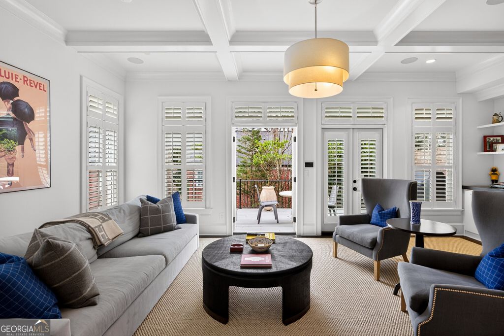 Photo of 58 Sheridan Drive NE #19, Atlanta, GA 30305 (MLS # 10800340)