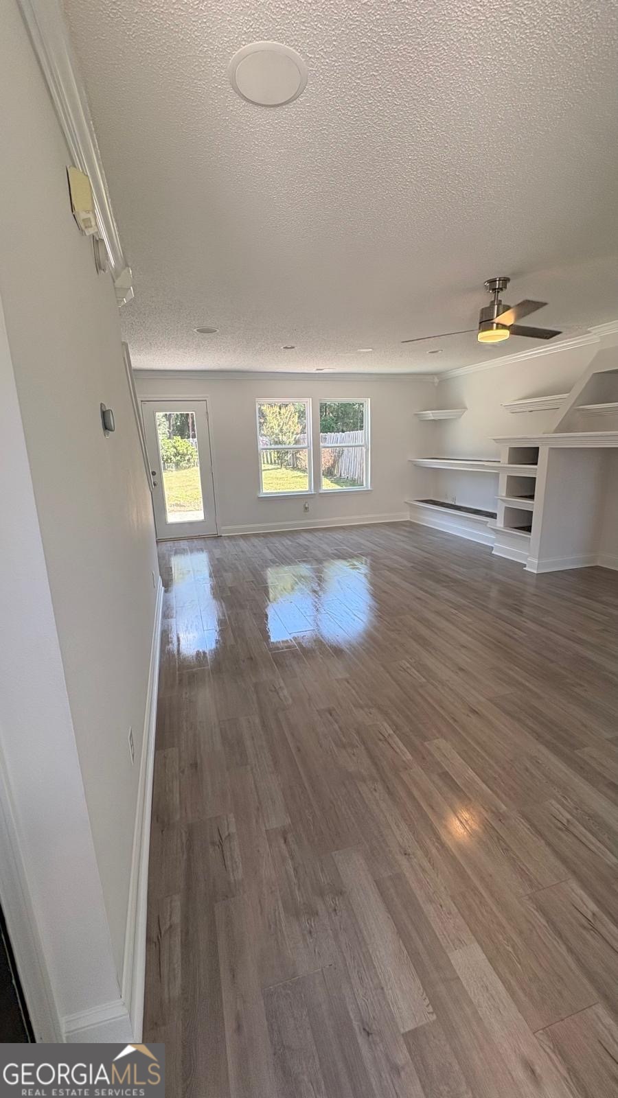55 Holly Springs CIR