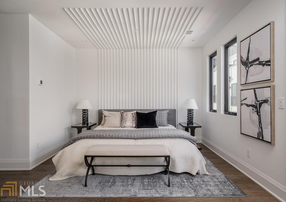 23 Emerson On Krog - Residential