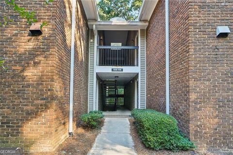 Photo of 112 Barrington Hills Drive, Atlanta, GA 30350 (MLS # 10607636)