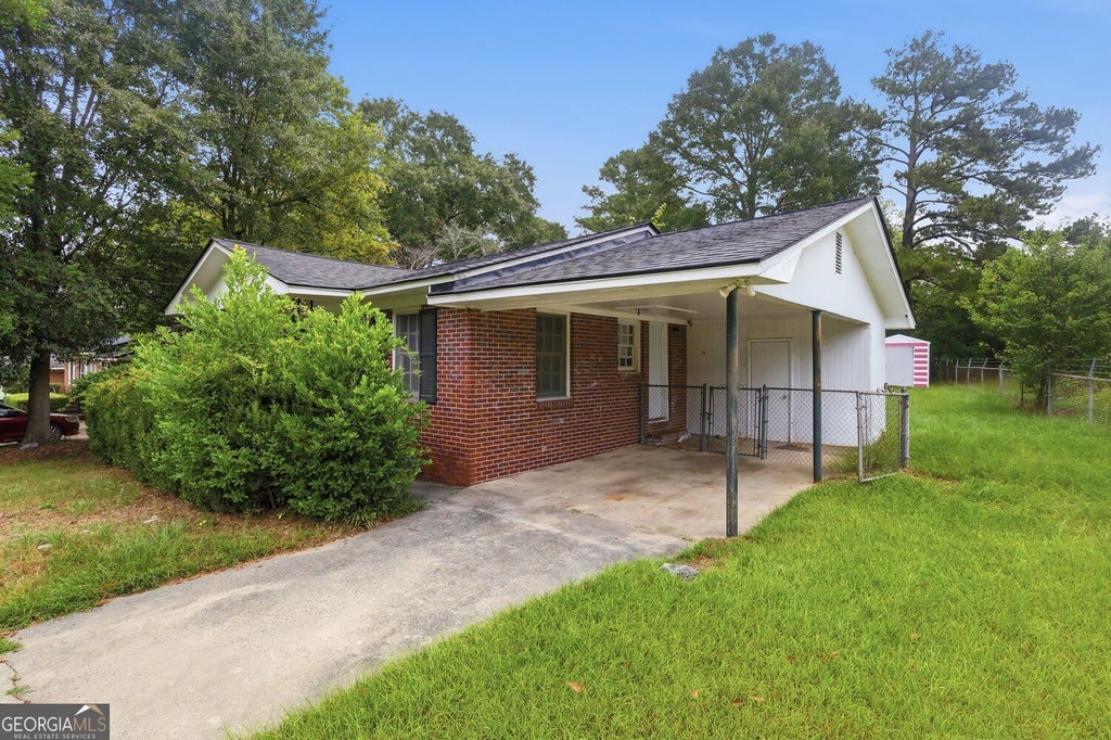 Photo of 4322 Fairfax Drive, Macon, GA 31206 (MLS # 10842743)