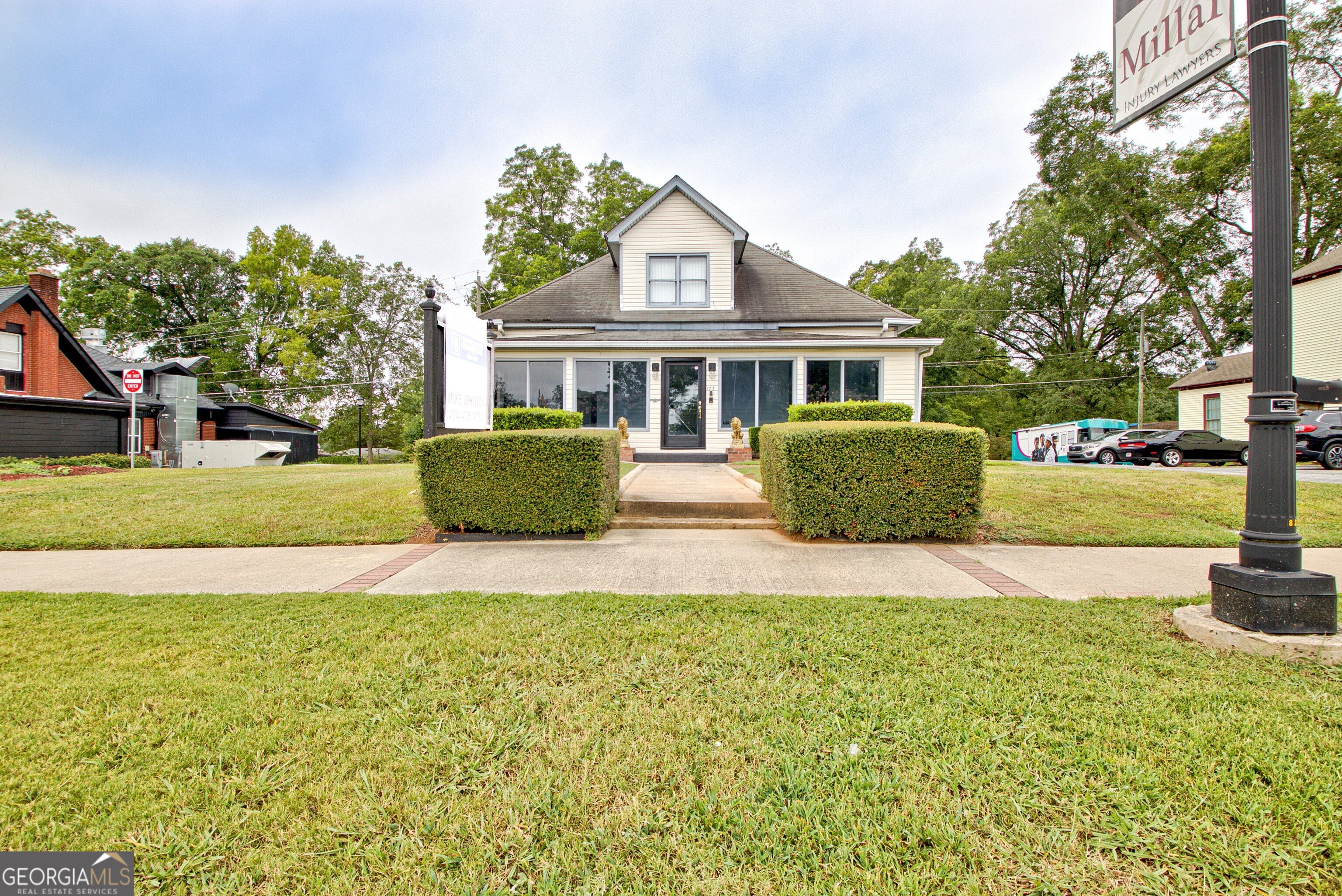 173 N Main ST