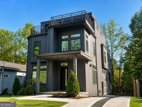 Photo of 1637 Ezra Church Drive NW, Atlanta, GA 30314 (MLS # 10762025)