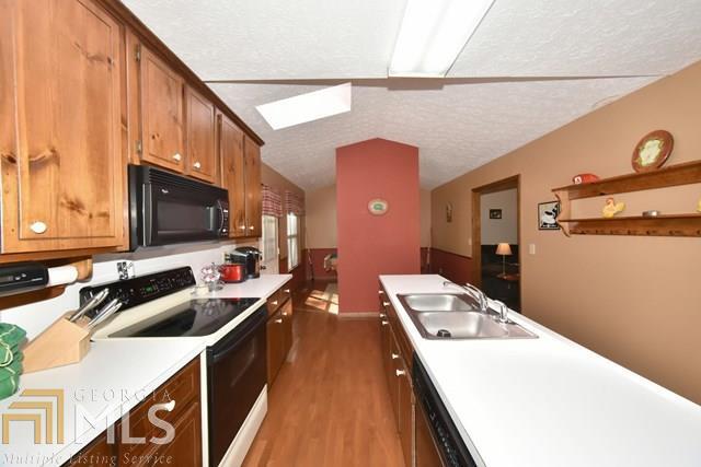 Olde Cedar Creek - Residential