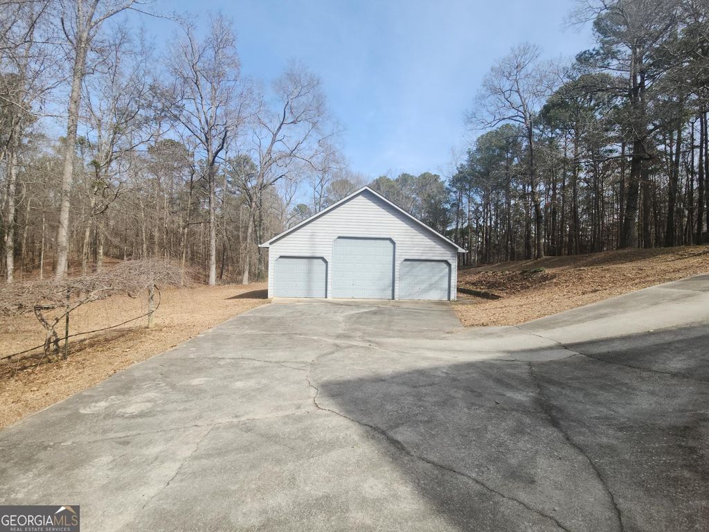 Photo of 6137 Wesleyan Drive N, Macon, GA 31210 (MLS # 10682665)