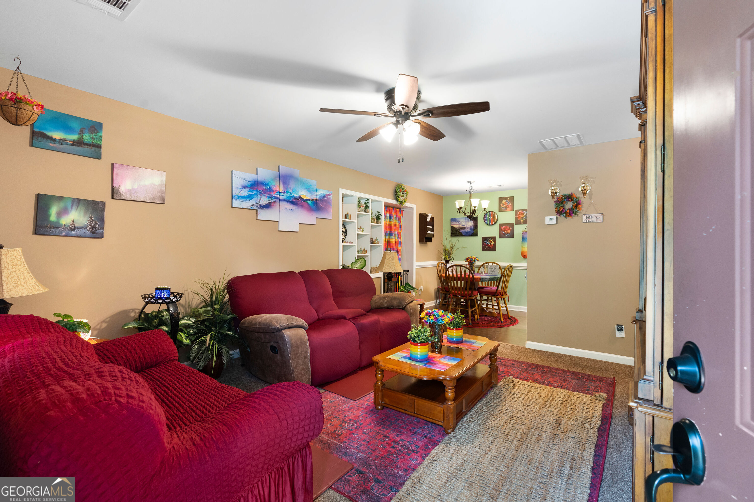 705 Inglewood DR SE