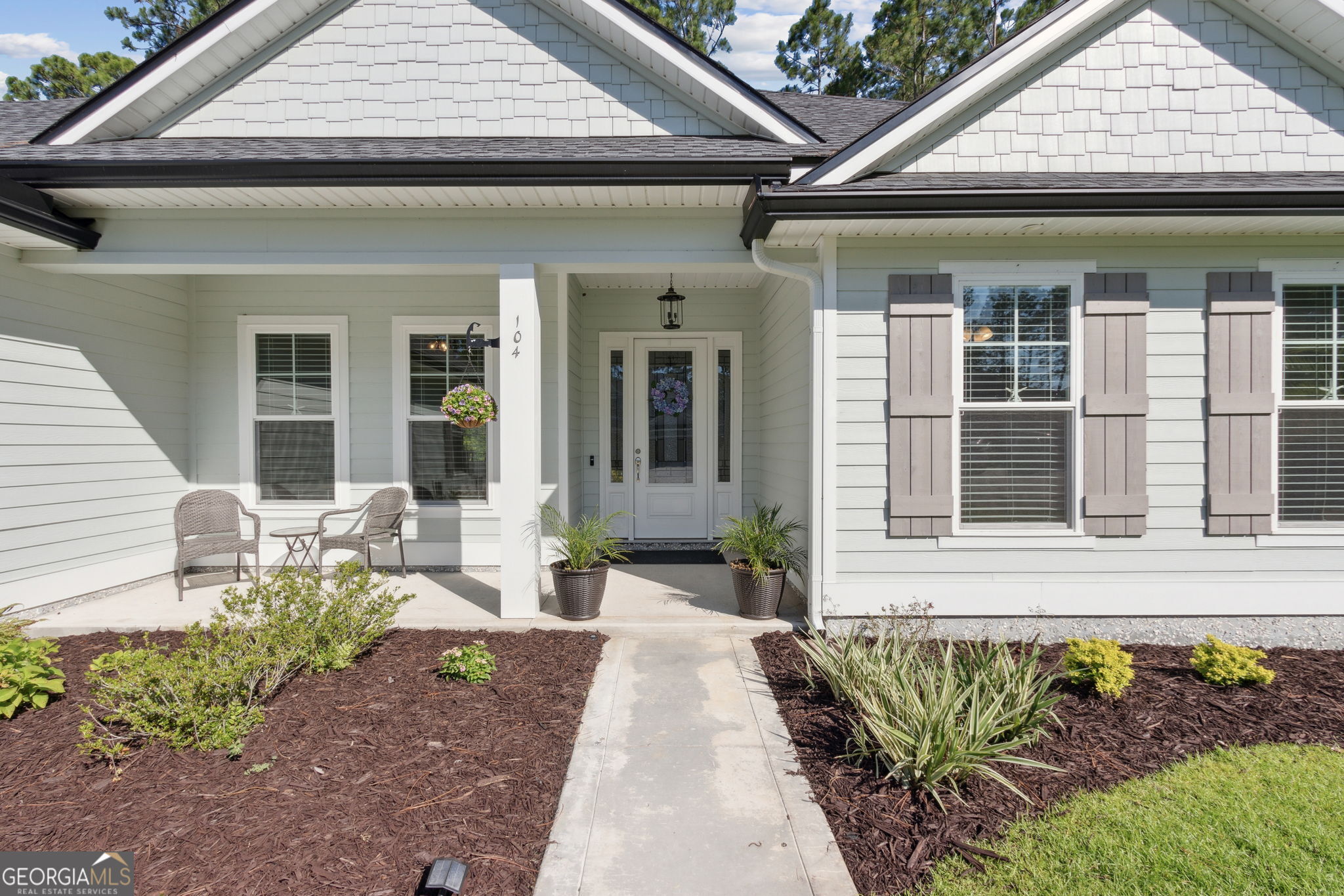 104 Bluebird CT