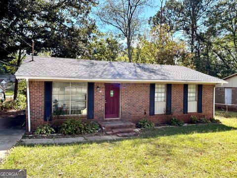 Photo of 116 Belk Road, Newnan, GA 30263 (MLS # 10638730)