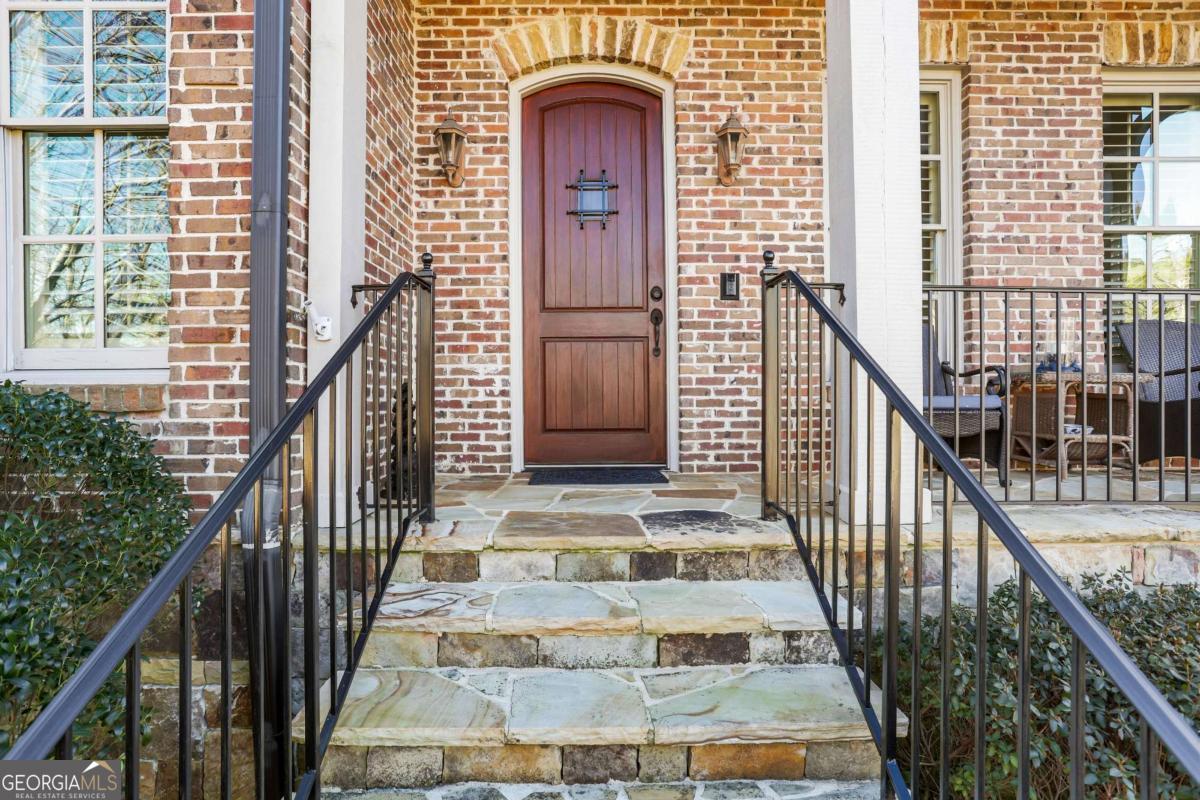 2150 Whitestone CT SE