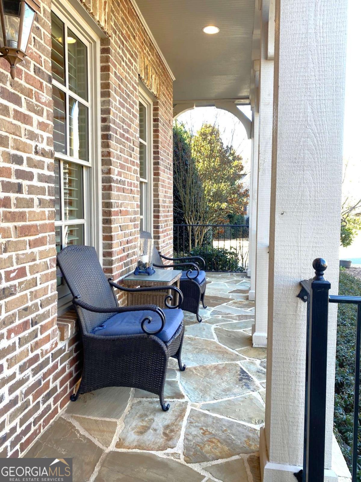 2150 Whitestone CT SE