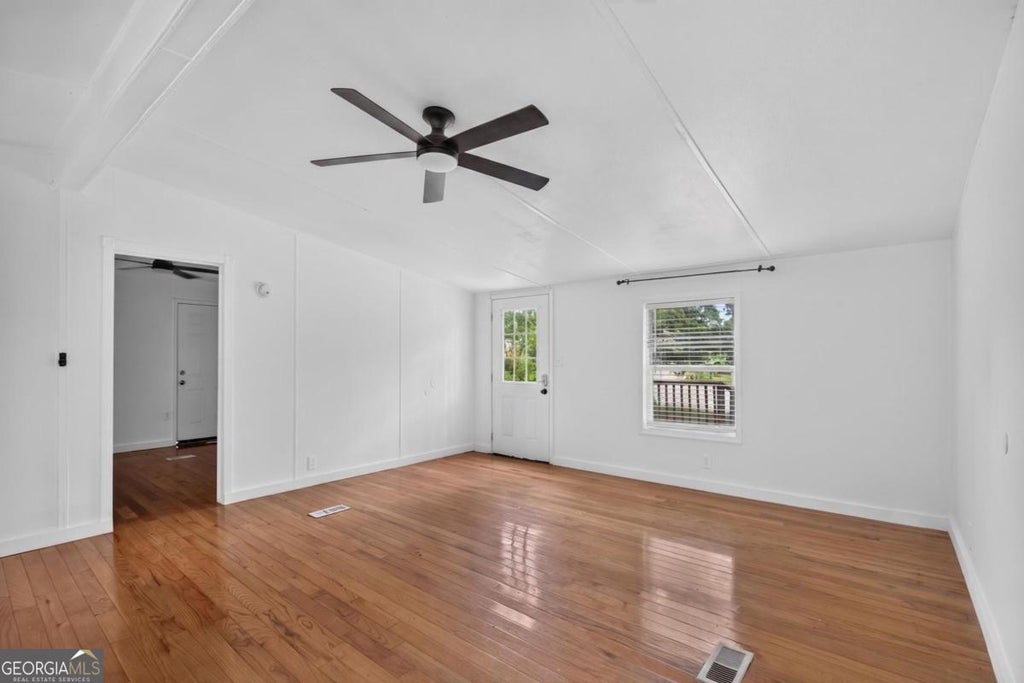 Photo of 32 Wildflower Cove, Carrollton, GA 30116 (MLS # 10808115)