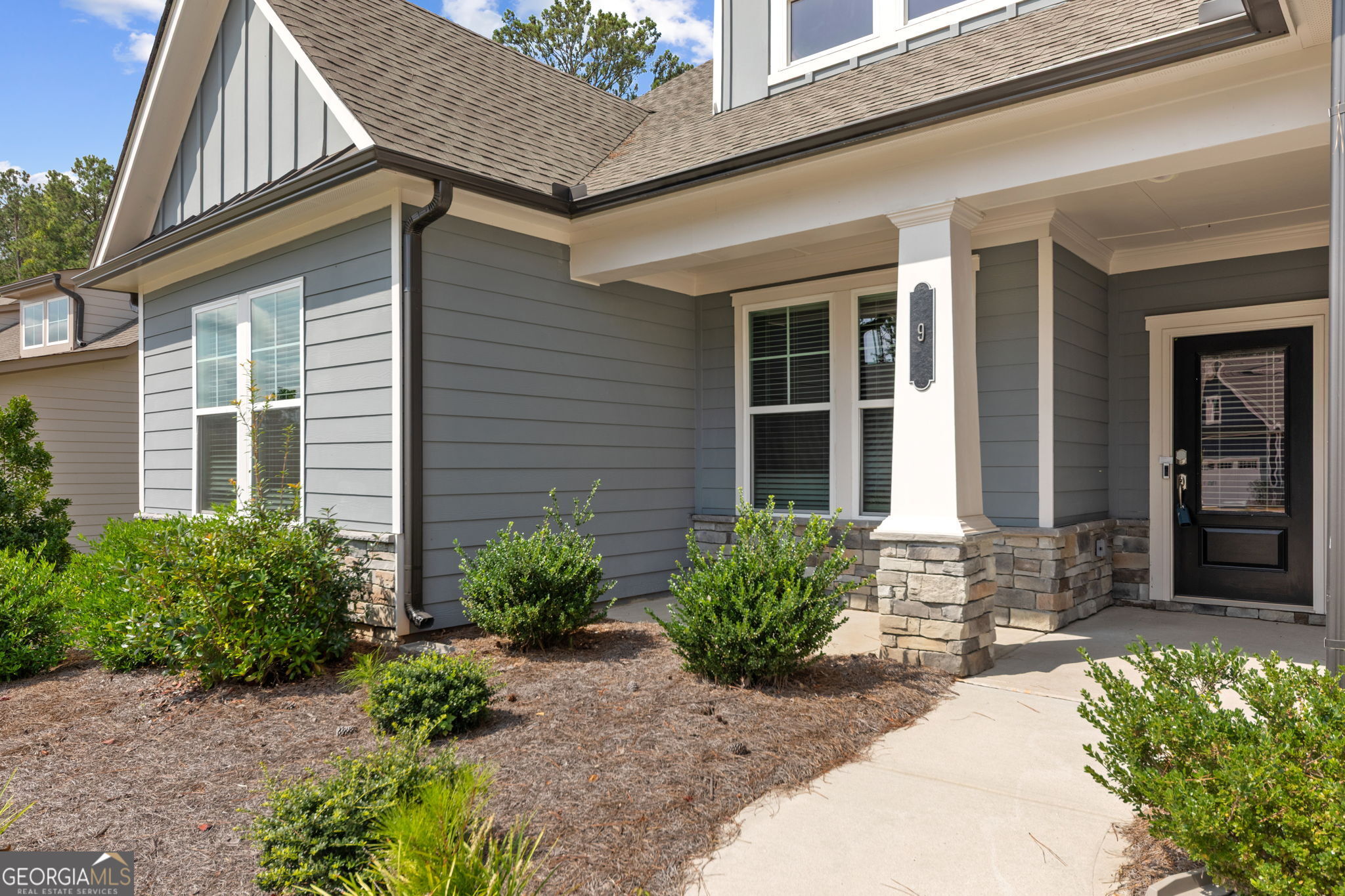 9 Foothills TRL