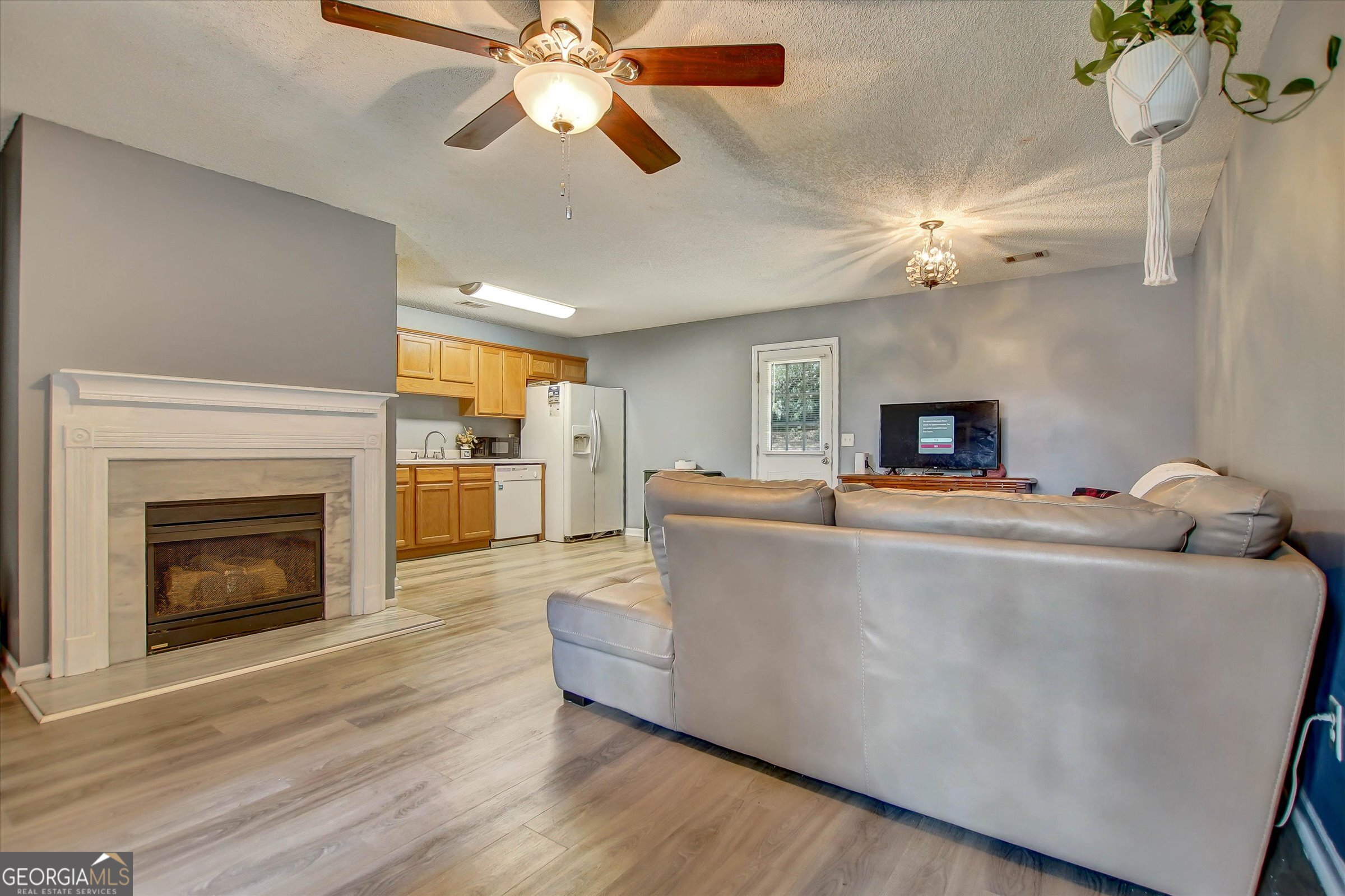 339 Regal RD