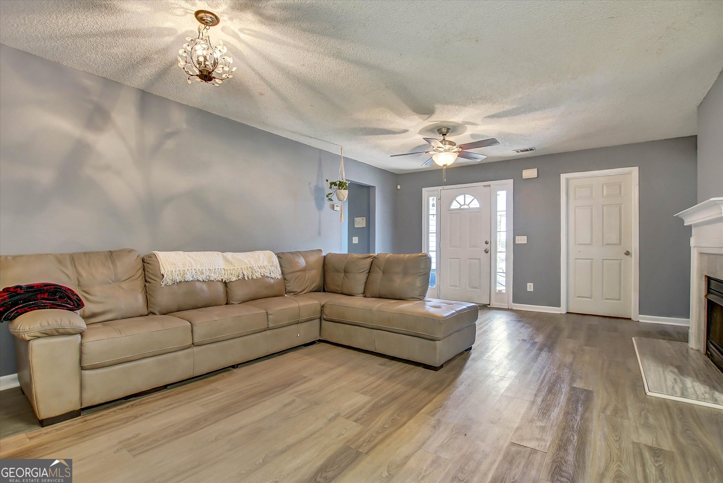 339 Regal RD