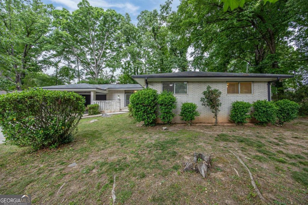 Photo of 3635 Sulene Drive, Atlanta, GA 30349 (MLS # 10760071)