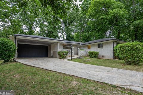 Photo of 3635 Sulene Drive, Atlanta, GA 30349 (MLS # 10760071)