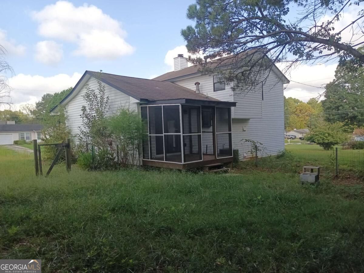 10386 Wisteria LN