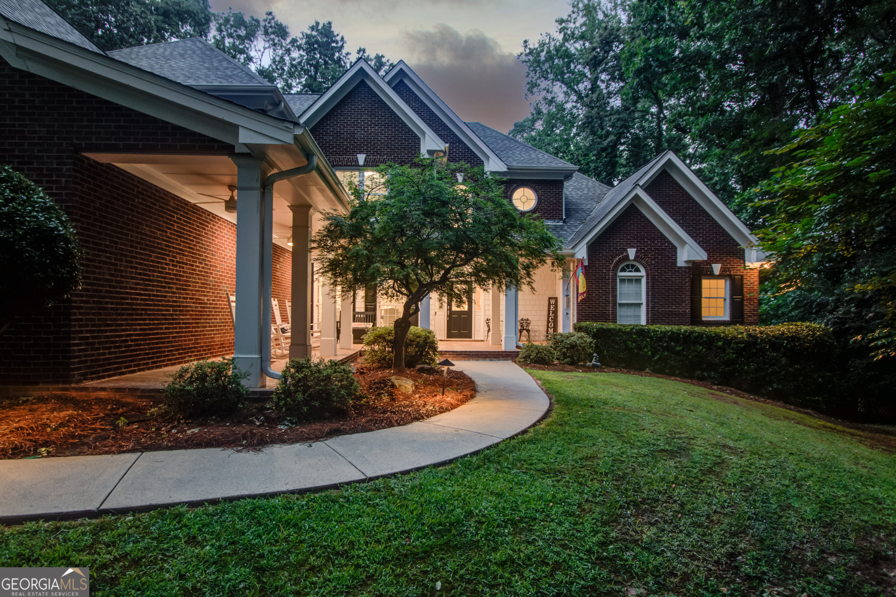 View Hoschton, GA 30548 house