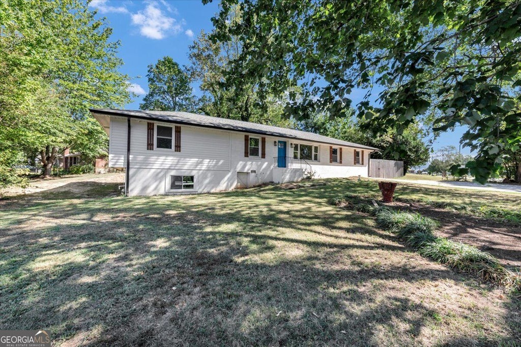 Photo of 956 Laurel Street, Morrow, GA 30260 (MLS # 10854609)