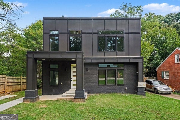 2402 LYNN IRIS DR, DECATUR, GA 30032 - Image db31d8651e605202fa753ecdf6741caa/4168427726