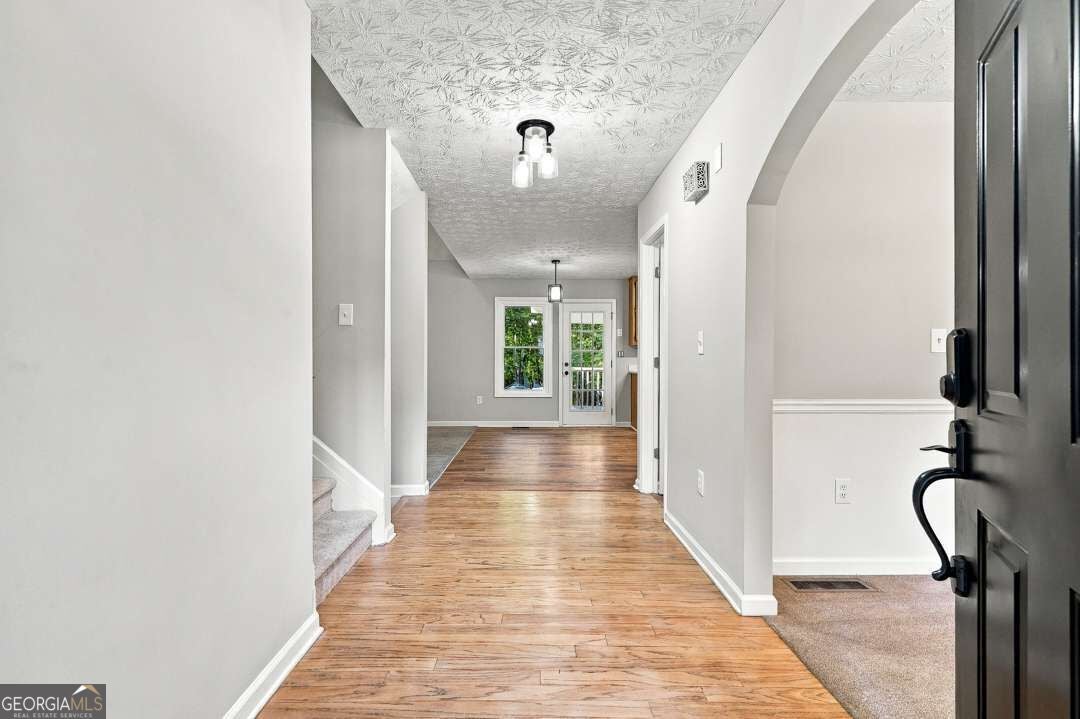 2140 Amberly Glen WAY