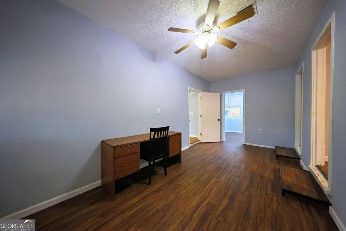 1309 Remington AVE
