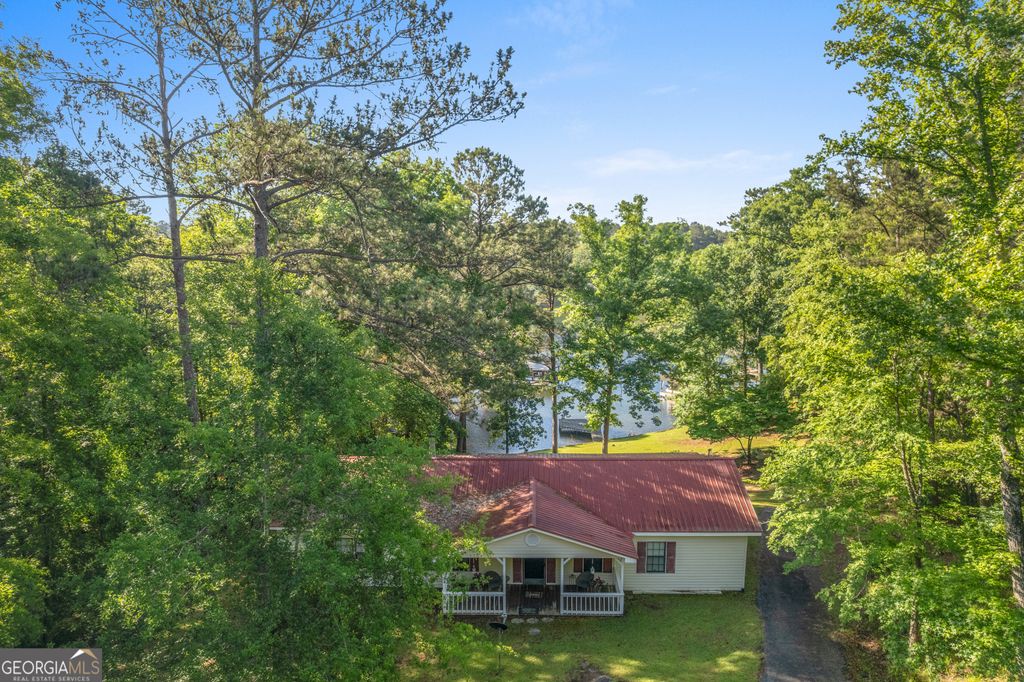 Photo of 1038 Carrs Station Road NE, Milledgeville, GA 31061 (MLS # 10768722)