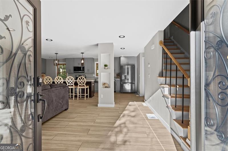 2731 BRACKENWOOD