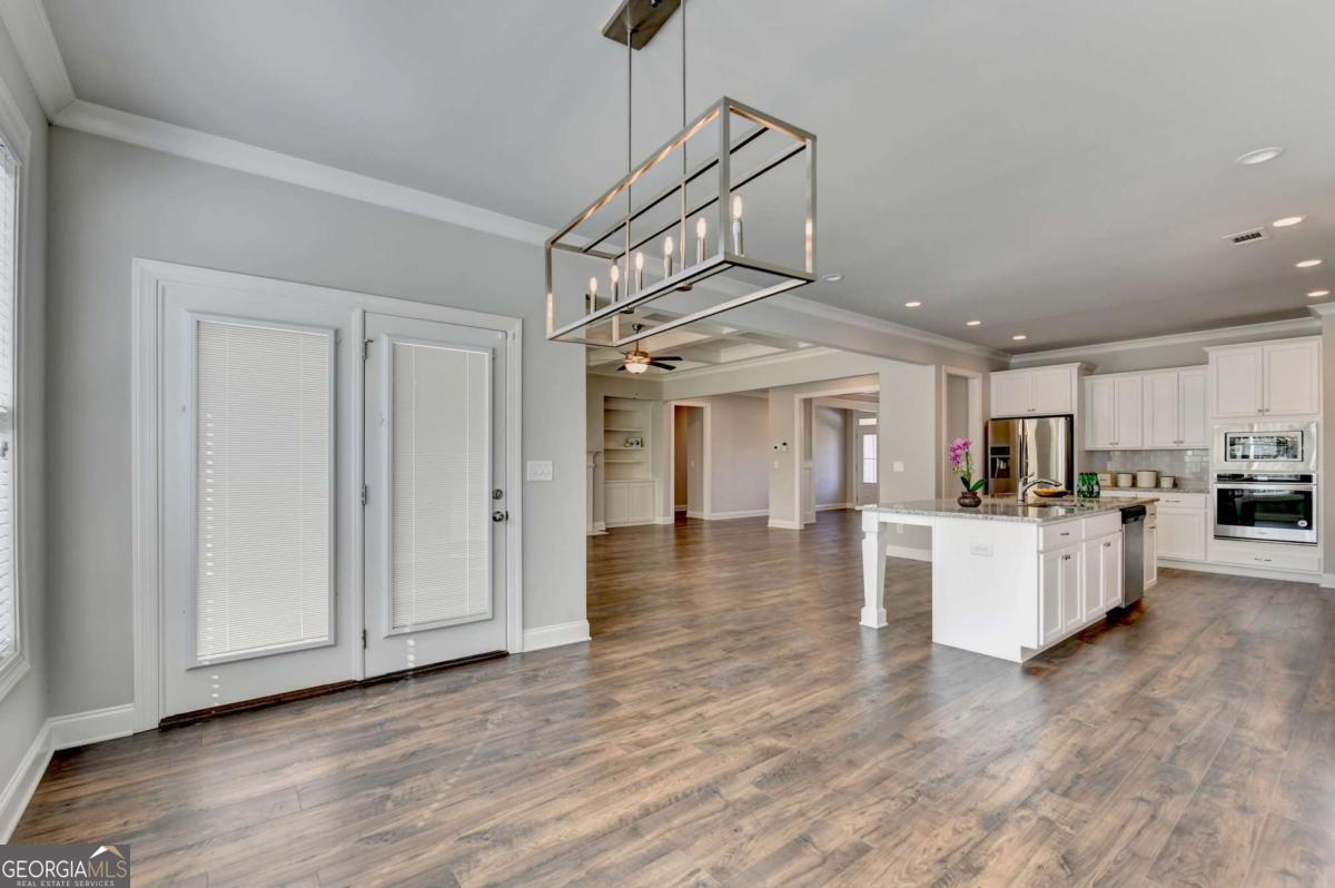 The Springs Of Chateau - Residential