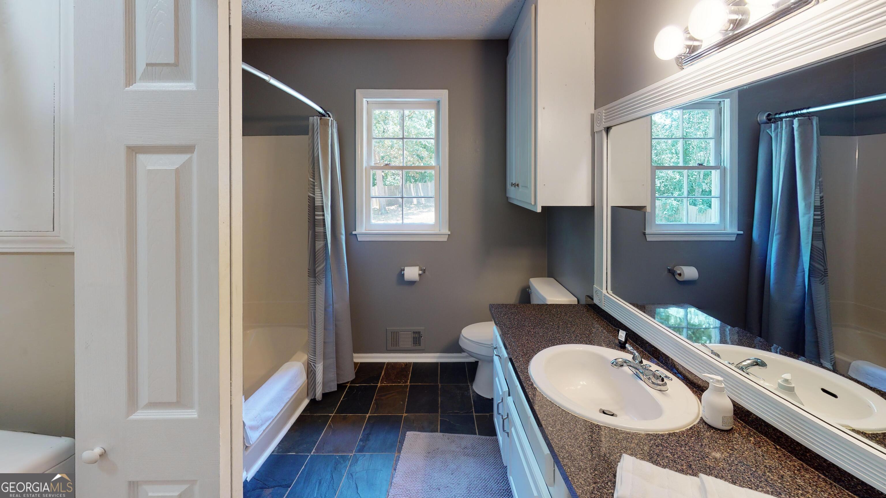 Woodstock - Residential Lease