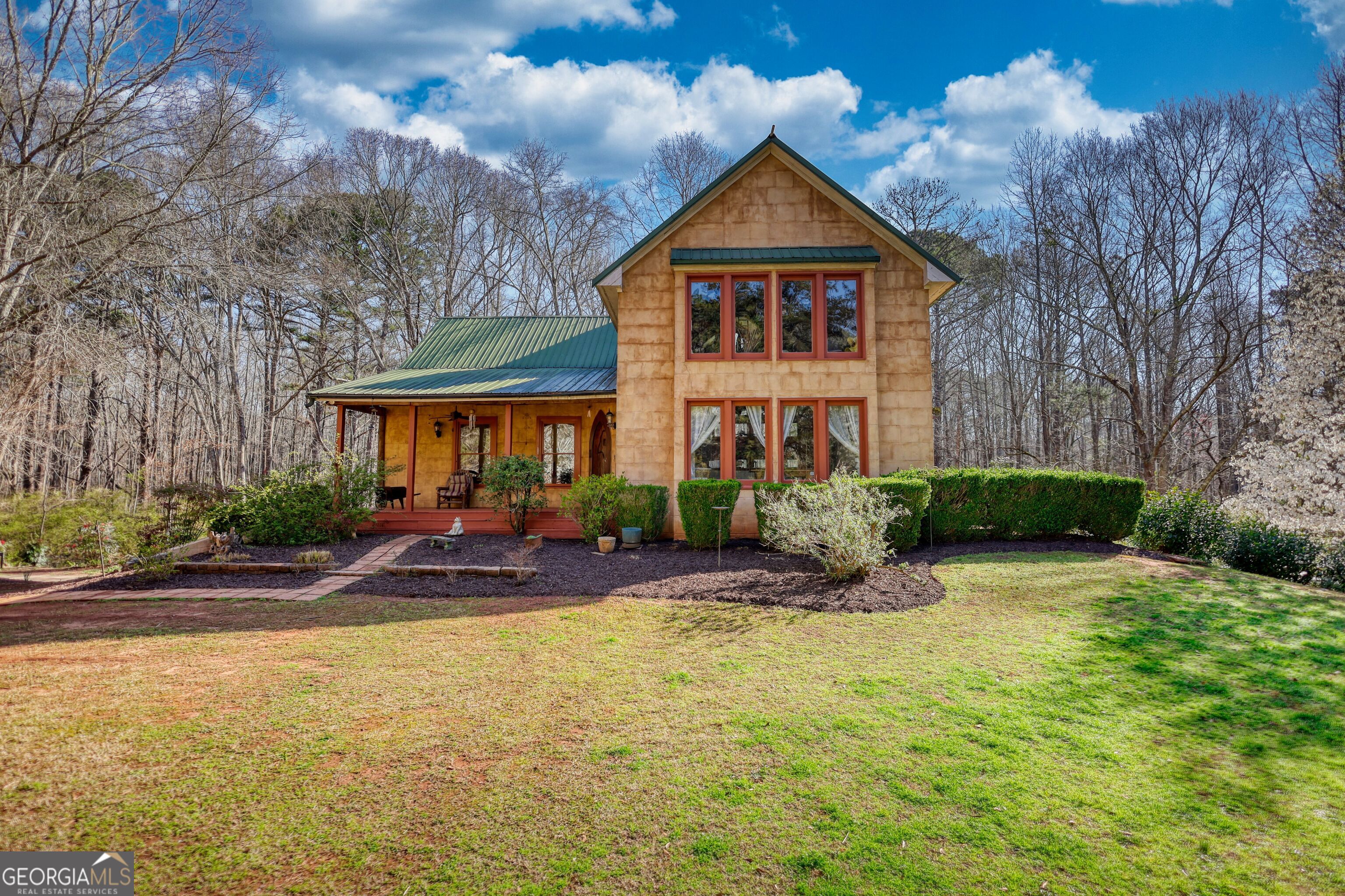 5642 N Highway 212