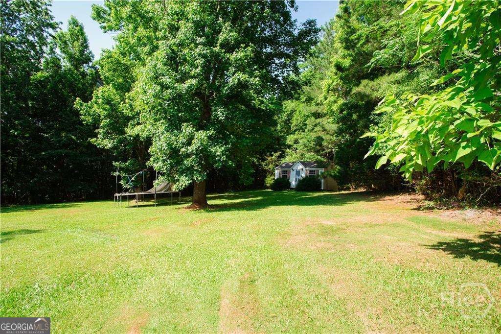 64 Post Oak CIR