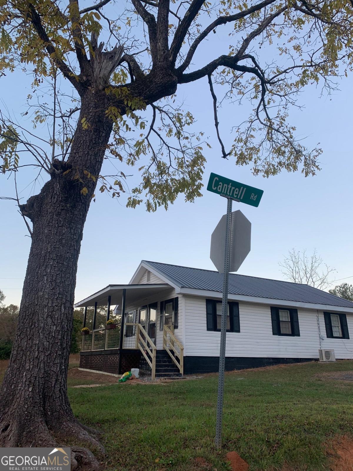 930 Cantrell RD